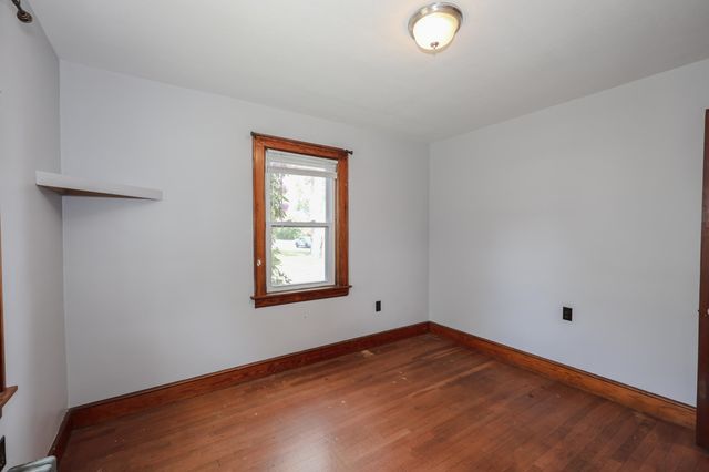 78 Candia Road, Manchester, NH 03109