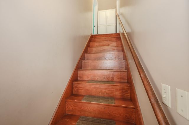 78 Candia Road, Manchester, NH 03109