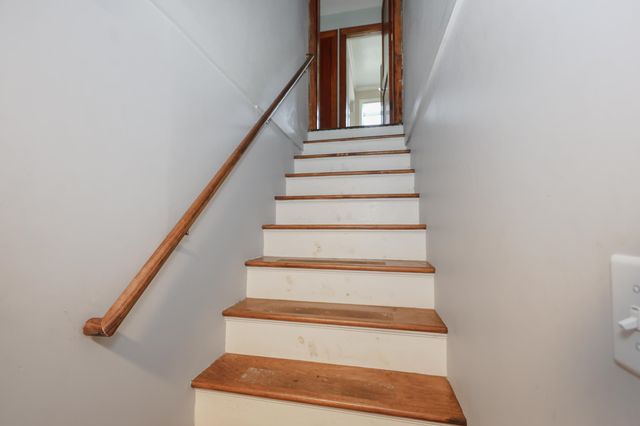 78 Candia Road, Manchester, NH 03109