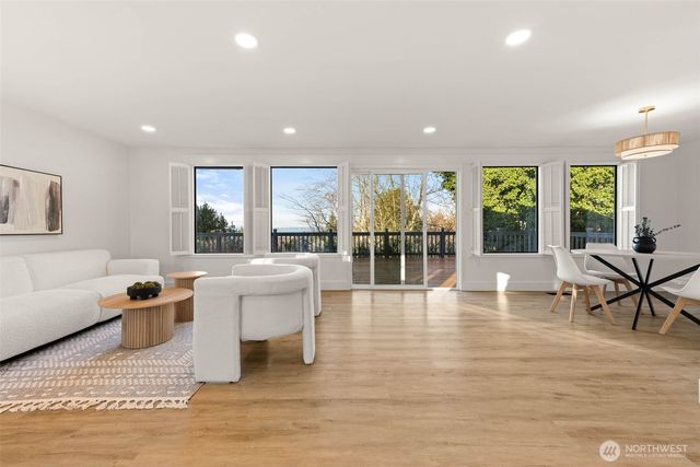 6101 Agnes Road NE, Tacoma, WA 98422