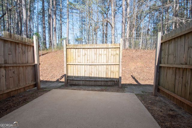 108 Philmont Court, Lagrange, GA 30240