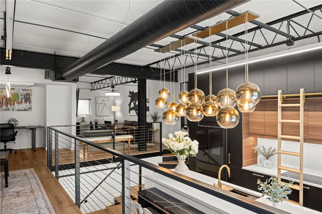 1312 E WASHINGTON STREET, Tampa, FL 33602