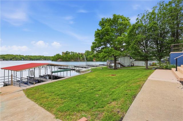 70 M Street, Lake Lotawana, MO 64086