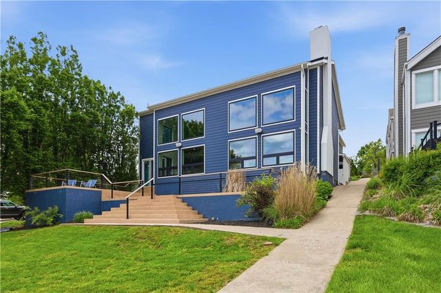 70 M Street, Lake Lotawana, MO 64086