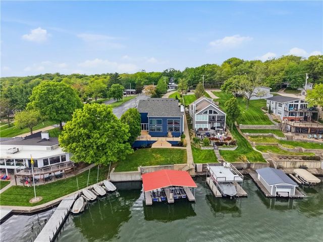 70 M Street, Lake Lotawana, MO 64086