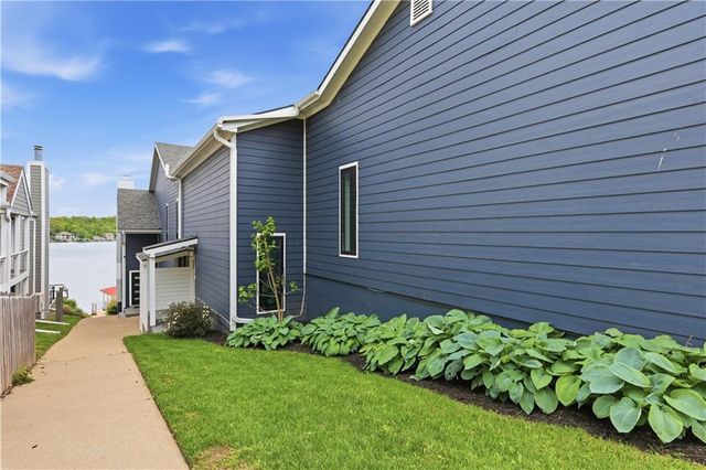 70 M Street, Lake Lotawana, MO 64086