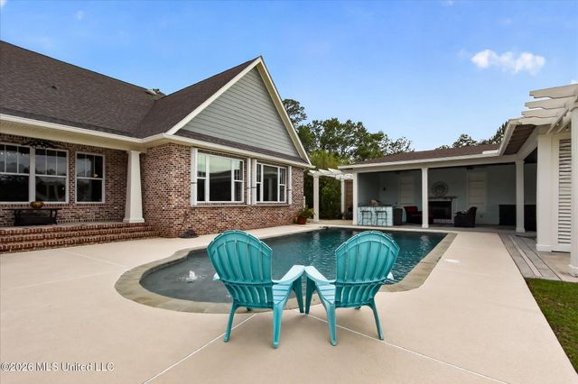 110 Emerald Lake Drive, Waveland, MS 39576