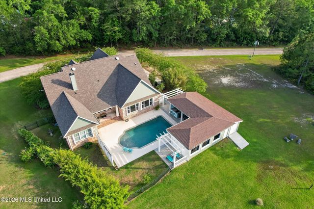 110 Emerald Lake Drive, Waveland, MS 39576