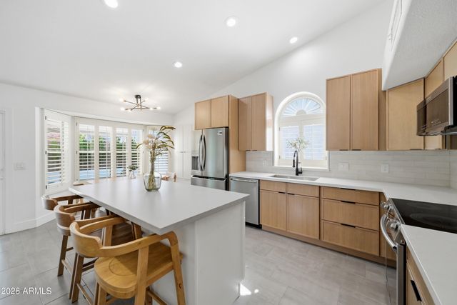 5716 E ESTRID Avenue, Scottsdale, AZ 85254