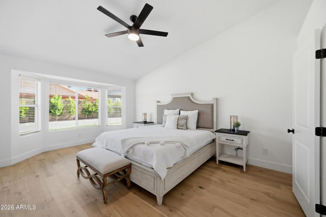 5716 E ESTRID Avenue, Scottsdale, AZ 85254
