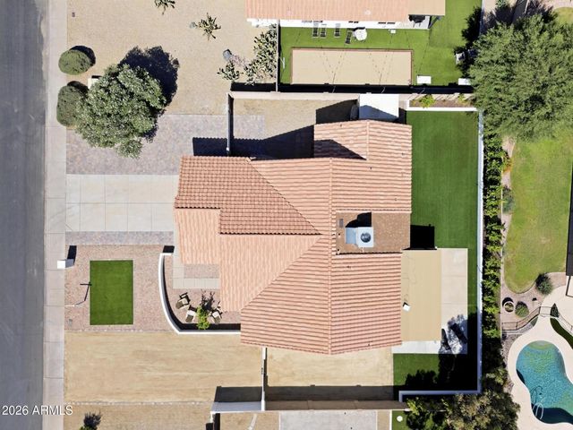 5716 E ESTRID Avenue, Scottsdale, AZ 85254