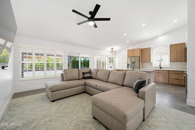 5716 E ESTRID Avenue, Scottsdale, AZ 85254