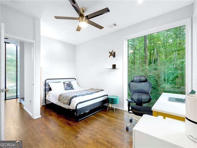 5724 Kayron Drive, Atlanta, GA 30328