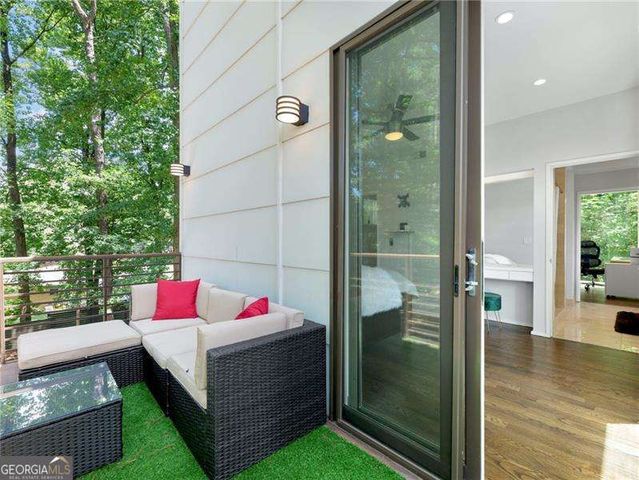 5724 Kayron Drive, Atlanta, GA 30328