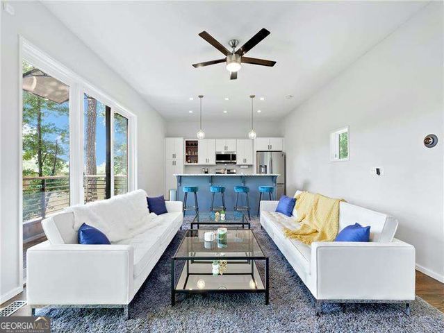 5724 Kayron Drive, Atlanta, GA 30328