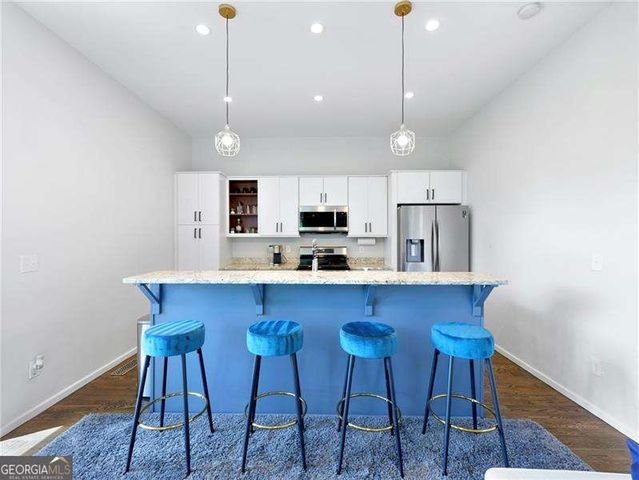 5724 Kayron Drive, Atlanta, GA 30328