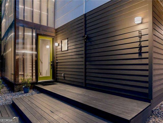 5724 Kayron Drive, Atlanta, GA 30328