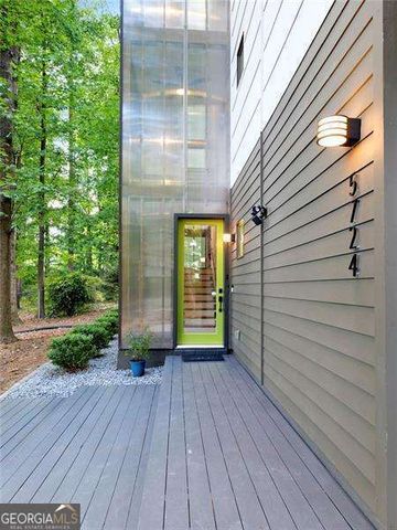 5724 Kayron Drive, Atlanta, GA 30328