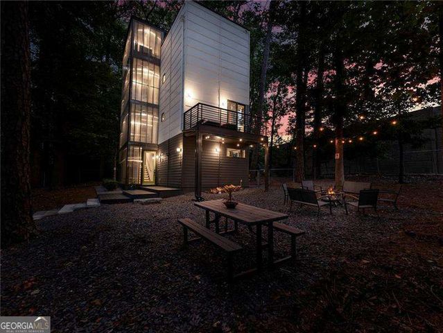5724 Kayron Drive, Atlanta, GA 30328