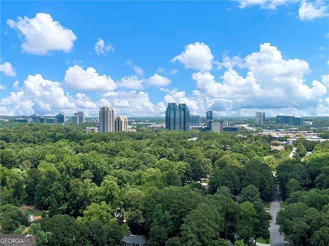 5724 Kayron Drive, Atlanta, GA 30328
