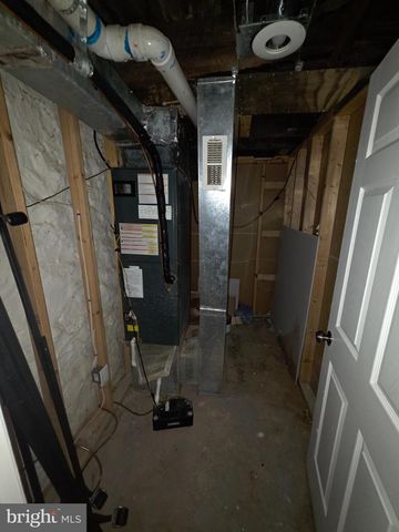 405 N LOUDON AVE, Baltimore, MD 21229