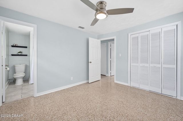1045 Continental Drive, Daytona Beach, FL 32117
