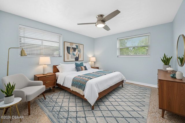 1045 Continental Drive, Daytona Beach, FL 32117