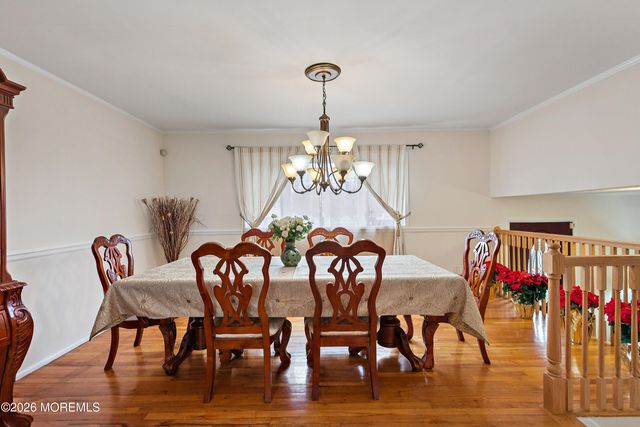 10 Walter Drive, Hazlet, NJ 07730