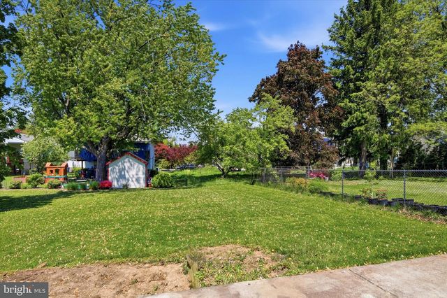 1926 LUKENS AVE, Willow Grove, PA 19090