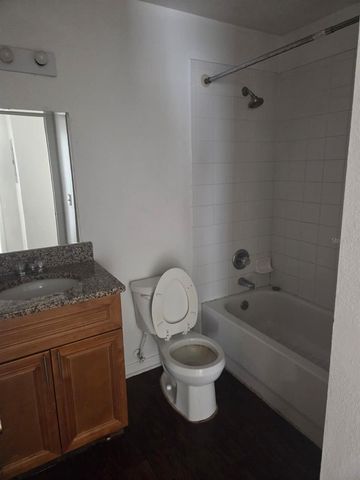 3212 N 50TH STREET B, Tampa, FL 33619