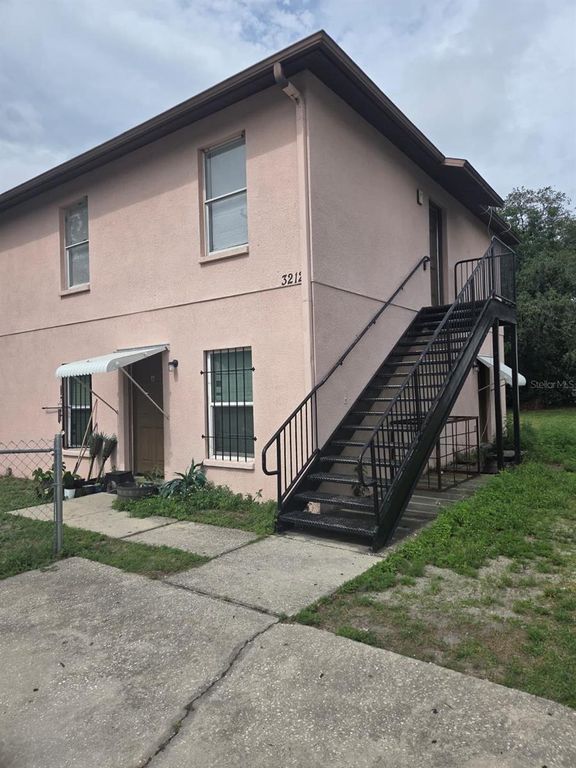 3212 N 50TH STREET B, Tampa, FL 33619