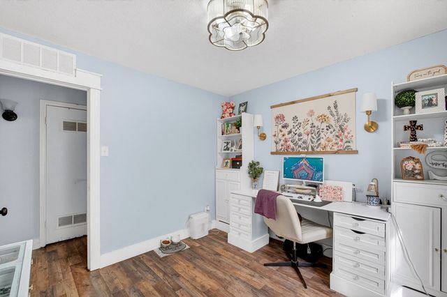 2405 W 14th St, Odessa, TX 79763