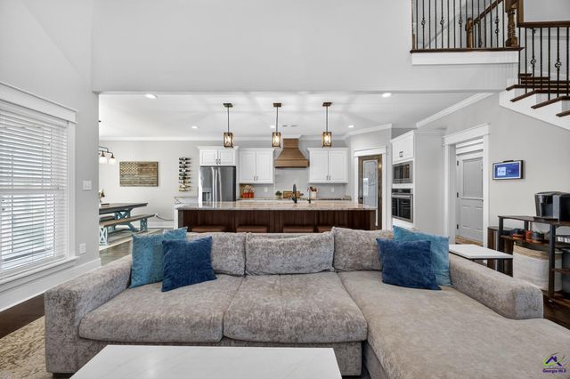 901 Falkirk Drive, Warner Robins, GA 31088