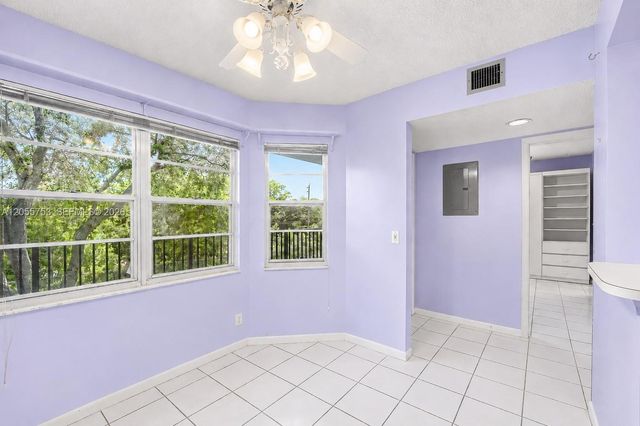12500 SW 5th Ct 311M, Pembroke Pines, FL 33027