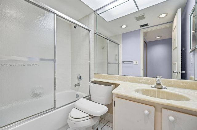 12500 SW 5th Ct 311M, Pembroke Pines, FL 33027