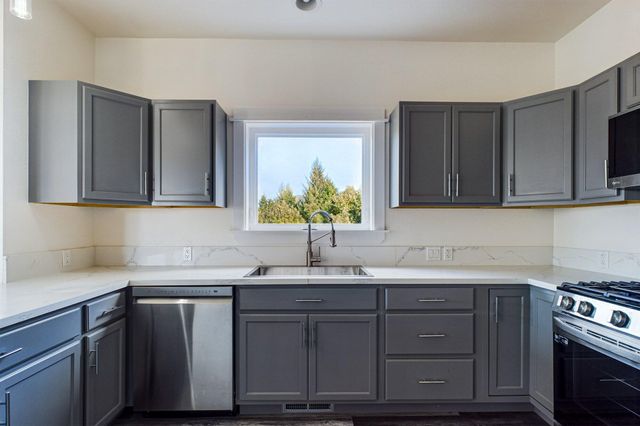 127 Cook Road, Shelter Cove, CA 95589