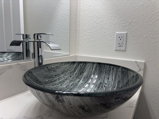 127 Cook Road, Shelter Cove, CA 95589