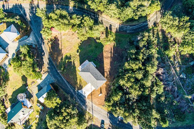 127 Cook Road, Shelter Cove, CA 95589