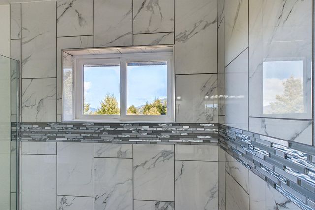 127 Cook Road, Shelter Cove, CA 95589