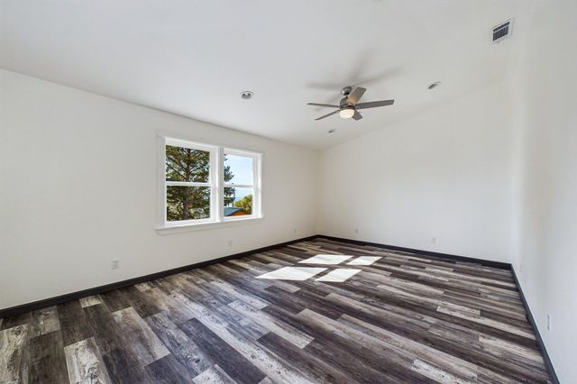 127 Cook Road, Shelter Cove, CA 95589