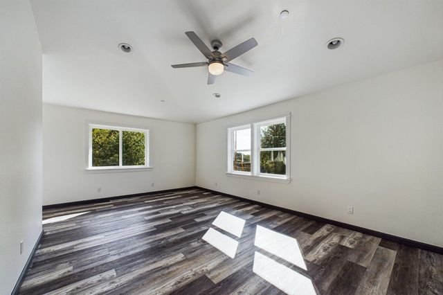 127 Cook Road, Shelter Cove, CA 95589