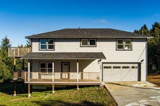 127 Cook Road, Shelter Cove, CA 95589