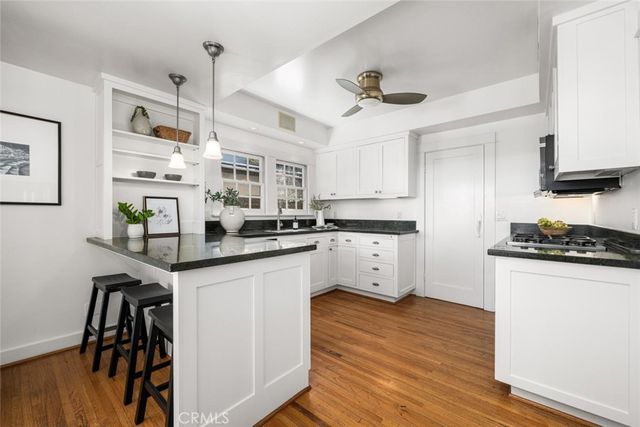 24 Via Di Roma Walk, Long Beach, CA 90803