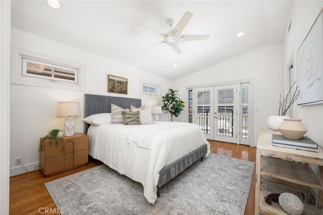 24 Via Di Roma Walk, Long Beach, CA 90803