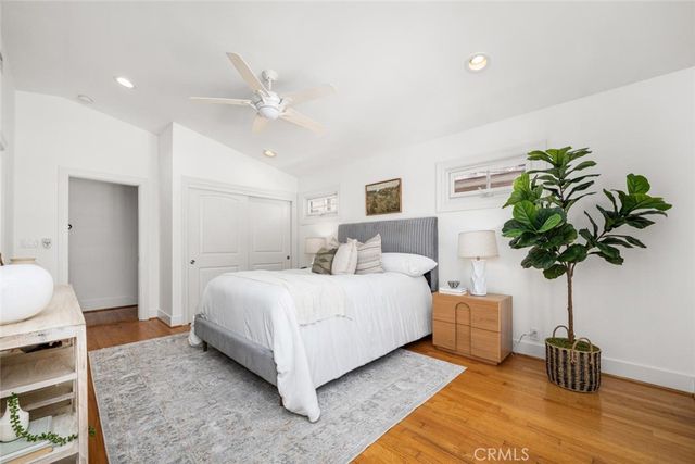24 Via Di Roma Walk, Long Beach, CA 90803