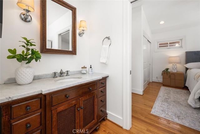 24 Via Di Roma Walk, Long Beach, CA 90803