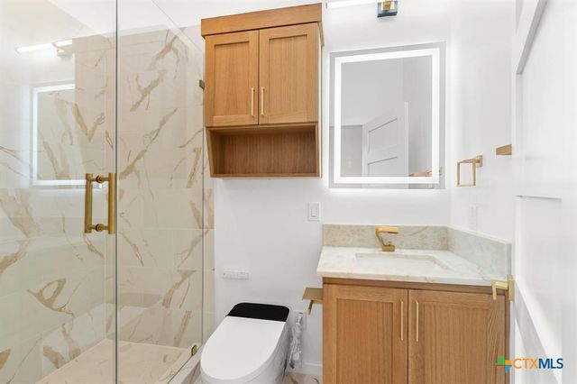 178 Dally Court, Dripping Springs, TX 78620