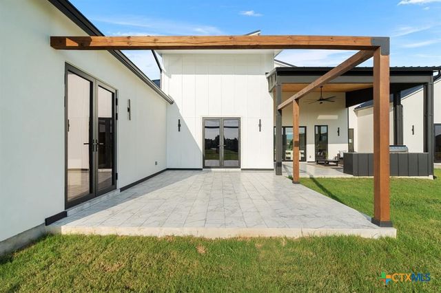 178 Dally Court, Dripping Springs, TX 78620
