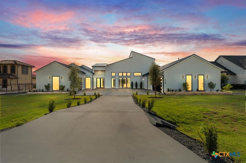 178 Dally Court, Dripping Springs, TX 78620