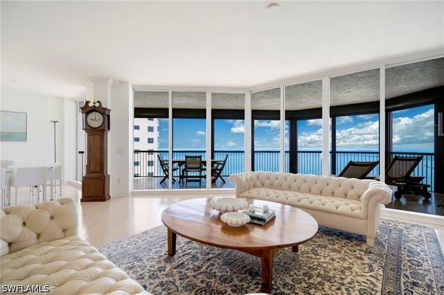8473 Bay Colony DR 1401, Naples, FL 34108